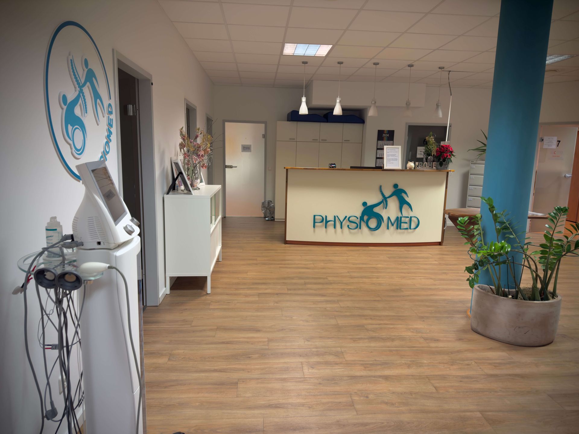 Reception desk at PhysioMed